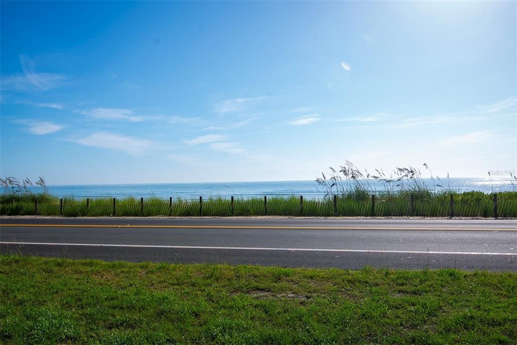 For Sale: $279,900 (2 beds, 2 baths, 1344 Square Feet)