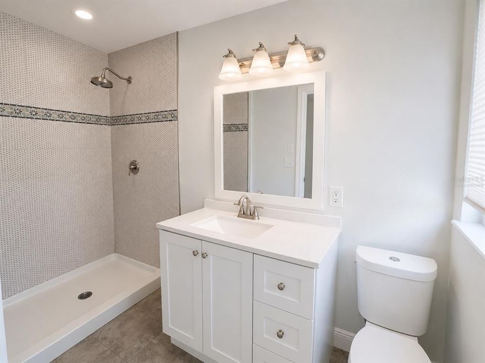 For Rent: $4,000 (4 beds, 2 baths, 1405 Square Feet)