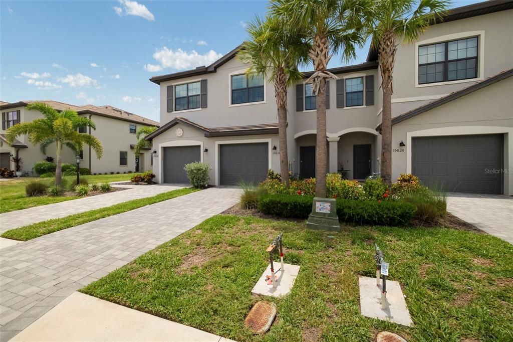 For Sale: $348,875 (3 beds, 2 baths, 1925 Square Feet)