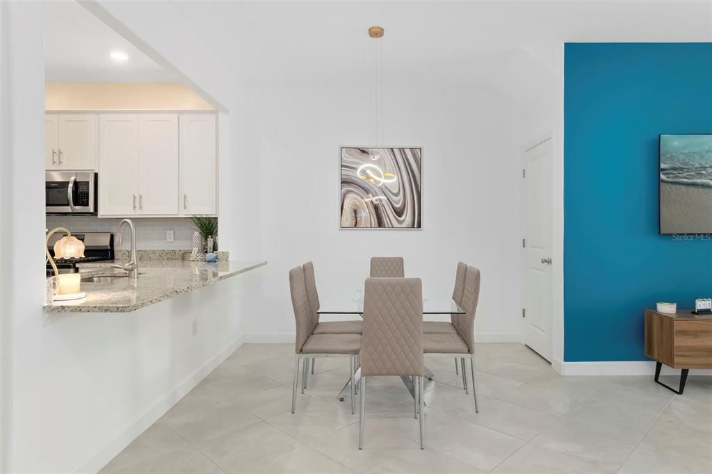 For Sale: $348,875 (3 beds, 2 baths, 1925 Square Feet)