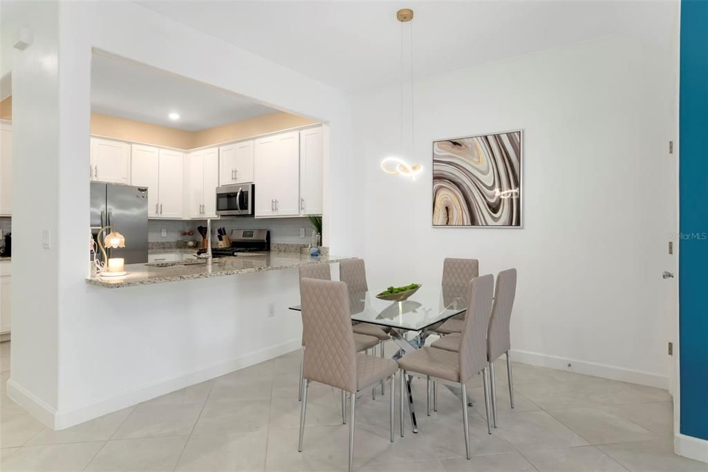 For Sale: $348,875 (3 beds, 2 baths, 1925 Square Feet)