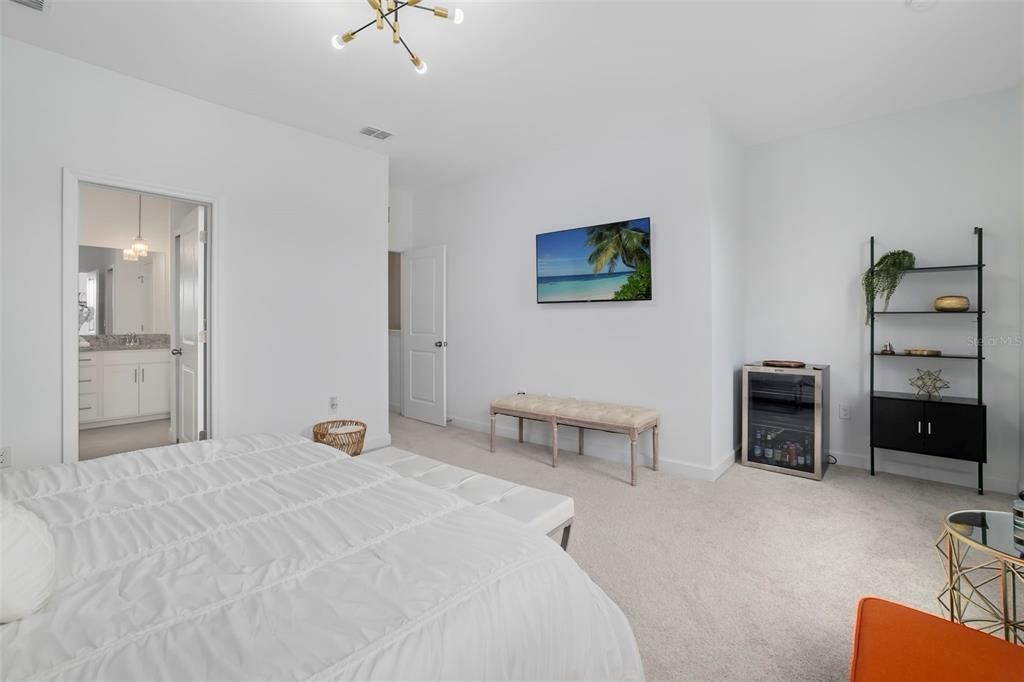 For Sale: $348,875 (3 beds, 2 baths, 1925 Square Feet)