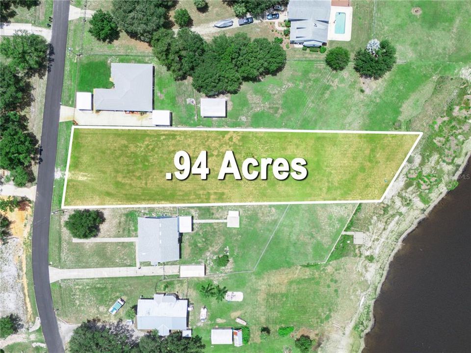 待售: $179,900 (0.94 acres)