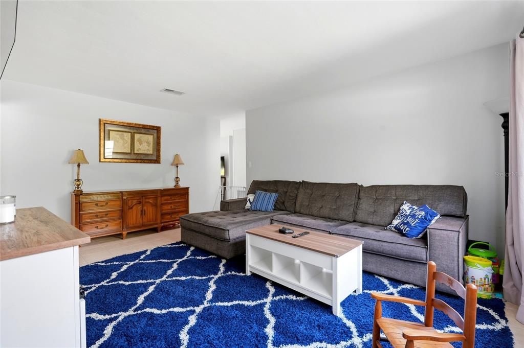 En Venta: $360,000 (4 camas, 3 baños, 1984 Pies cuadrados)