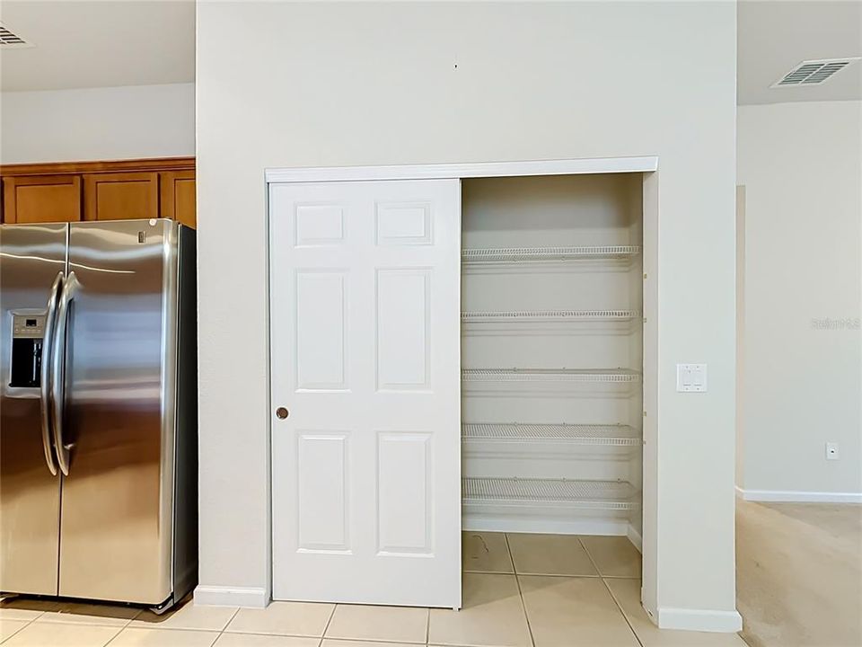 For Sale: $315,000 (4 beds, 2 baths, 1944 Square Feet)