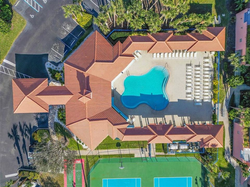 На продажу: $374,900 (2 спален, 2 ванн, 1389 Квадратных фут)