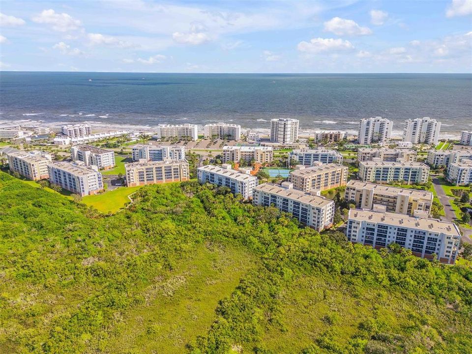 На продажу: $374,900 (2 спален, 2 ванн, 1389 Квадратных фут)