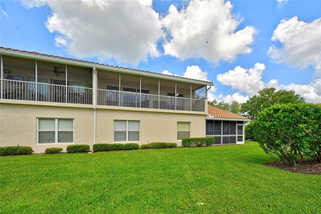 For Sale: $250,000 (2 beds, 2 baths, 1368 Square Feet)