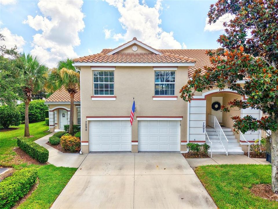 For Sale: $250,000 (2 beds, 2 baths, 1368 Square Feet)