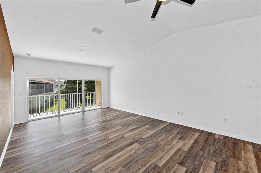 For Sale: $250,000 (2 beds, 2 baths, 1368 Square Feet)