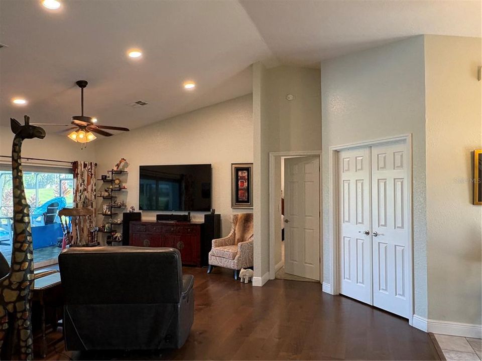 For Sale: $665,000 (3 beds, 2 baths, 2540 Square Feet)