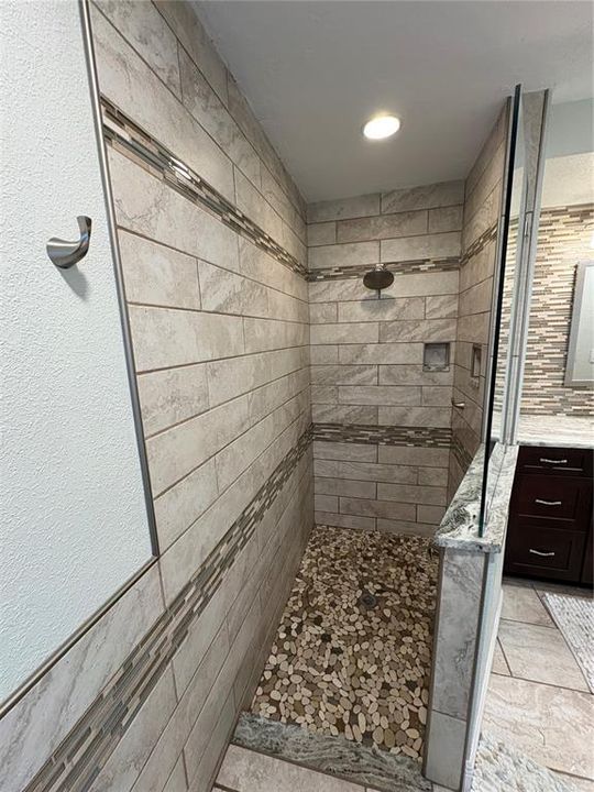 For Sale: $665,000 (3 beds, 2 baths, 2540 Square Feet)