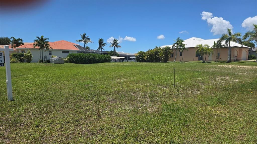 For Sale: $354,000 (0.32 acres)