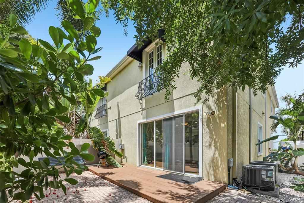 В аренду: $4,450 (3 спален, 2 ванн, 2405 Квадратных фут)