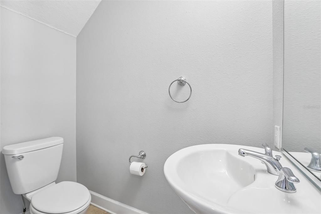 В аренду: $4,450 (3 спален, 2 ванн, 2405 Квадратных фут)