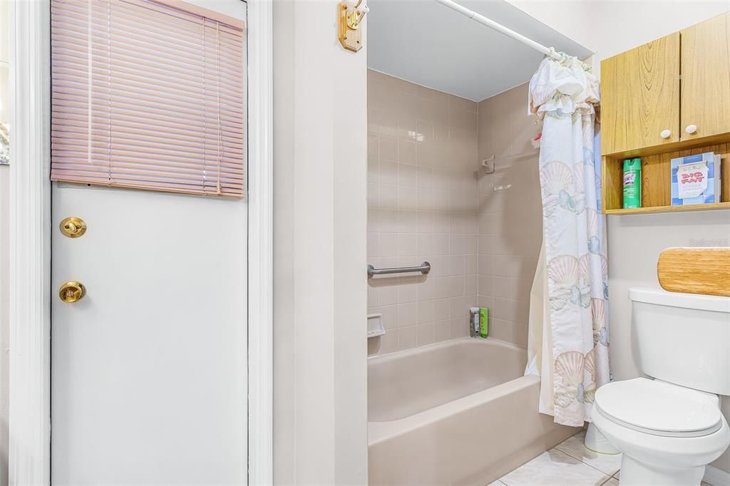 На продажу: $529,000 (3 спален, 2 ванн, 1621 Квадратных фут)