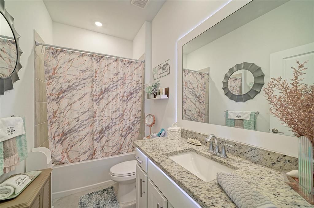 For Sale: $350,000 (2 beds, 2 baths, 1564 Square Feet)