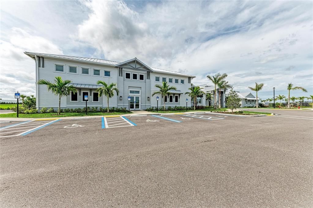 For Sale: $350,000 (2 beds, 2 baths, 1564 Square Feet)