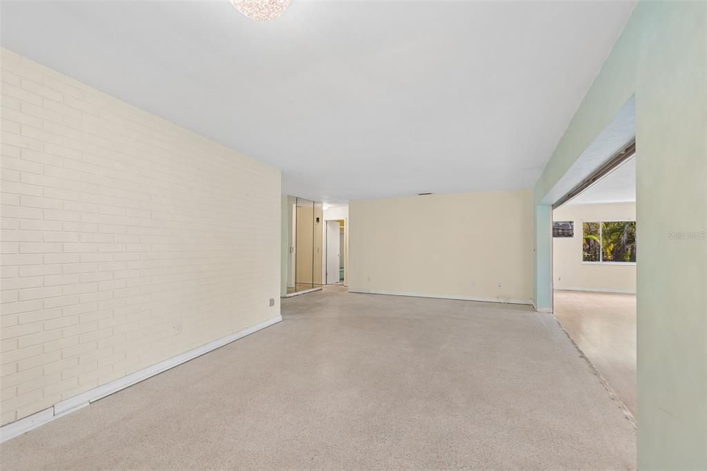 На продажу: $429,000 (3 спален, 2 ванн, 1849 Квадратных фут)