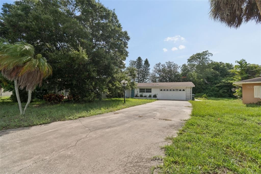 На продажу: $429,000 (3 спален, 2 ванн, 1849 Квадратных фут)