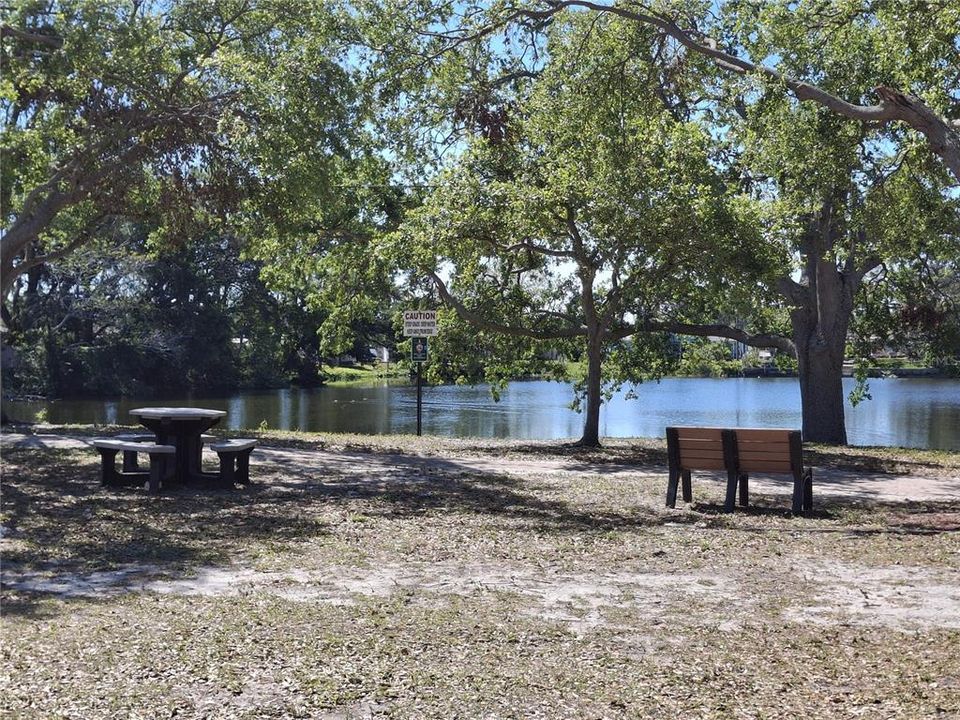 В аренду: $2,600 (3 спален, 2 ванн, 1200 Квадратных фут)