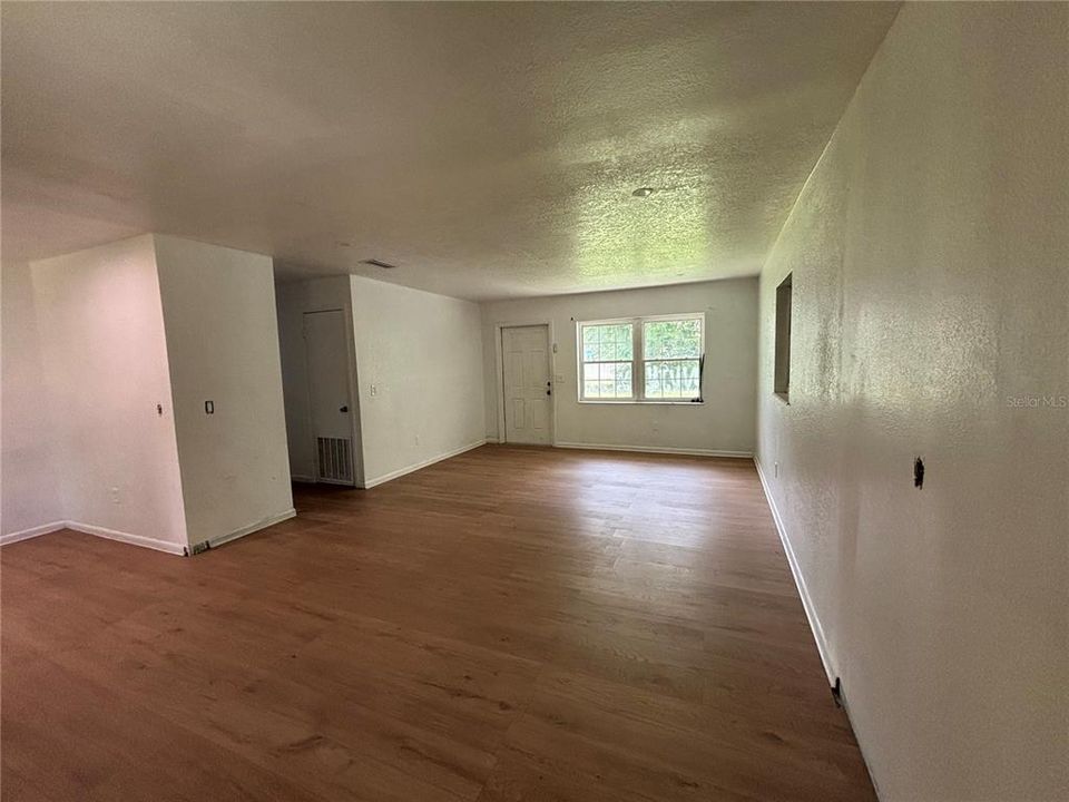 En Renta: $1,800 (3 camas, 2 baños, 1092 Pies cuadrados)