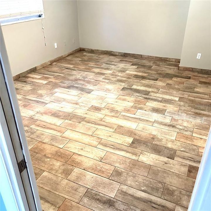 В аренду: $2,250 (2 спален, 2 ванн, 1407 Квадратных фут)