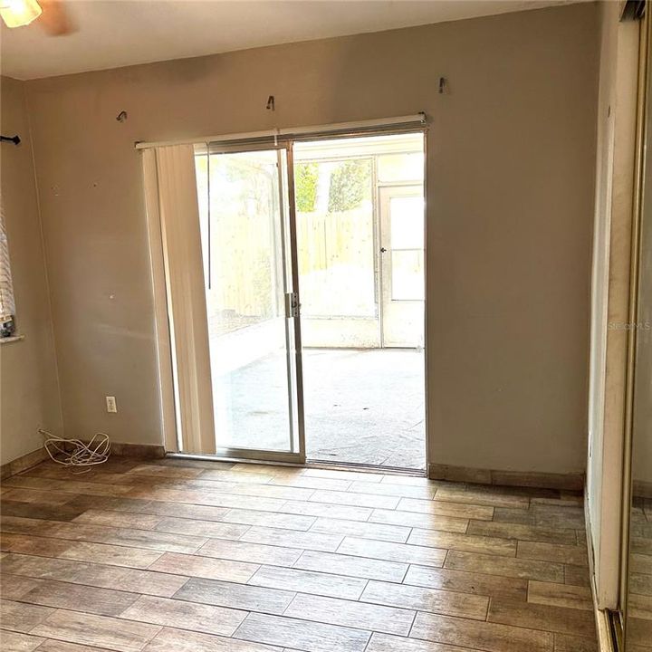 В аренду: $2,250 (2 спален, 2 ванн, 1407 Квадратных фут)