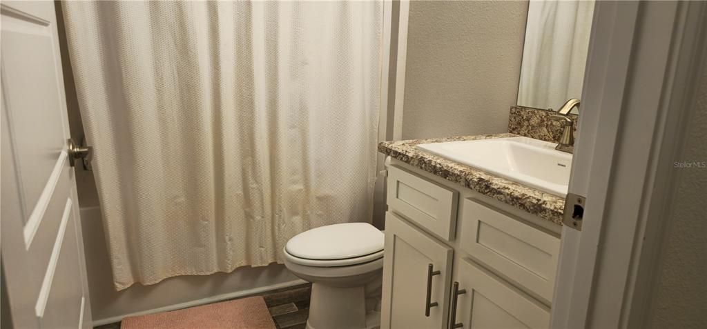 В аренду: $2,400 (4 спален, 3 ванн, 2117 Квадратных фут)