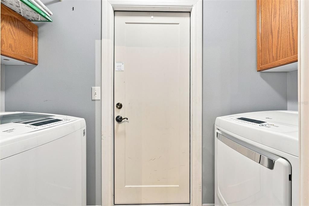 На продажу: $180,000 (2 спален, 2 ванн, 1313 Квадратных фут)