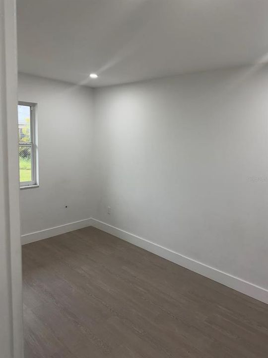 В аренду: $1,850 (3 спален, 2 ванн, 1124 Квадратных фут)