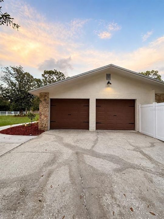 En Venta: $969,999 (4 camas, 2 baños, 3108 Pies cuadrados)