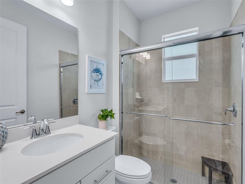 En Venta: $700,000 (3 camas, 2 baños, 2246 Pies cuadrados)