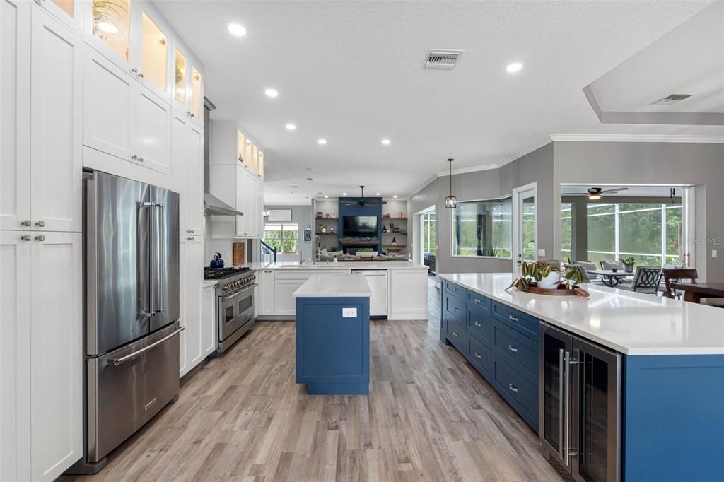 En Venta: $1,295,000 (5 camas, 5 baños, 3660 Pies cuadrados)