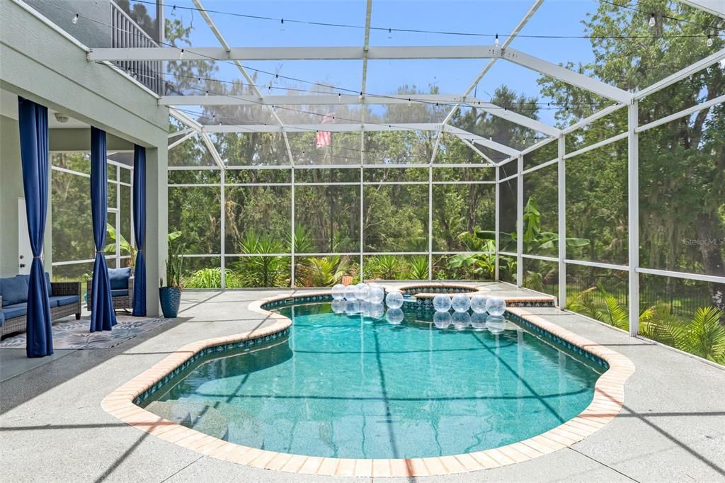 En Venta: $1,295,000 (5 camas, 5 baños, 3660 Pies cuadrados)