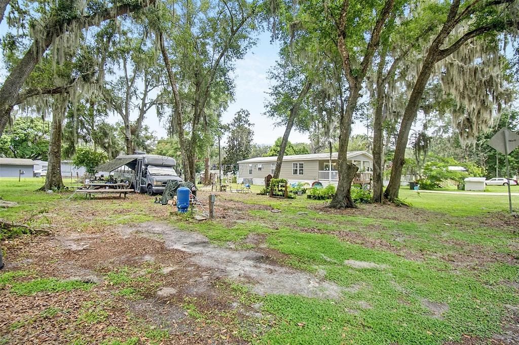 For Sale: $265,000 (3 beds, 2 baths, 1344 Square Feet)