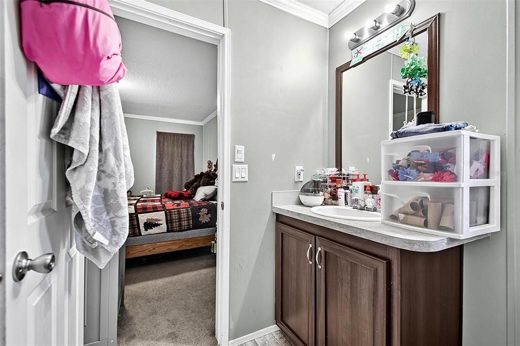For Sale: $265,000 (3 beds, 2 baths, 1344 Square Feet)
