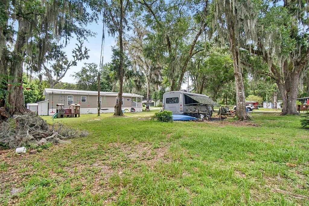 For Sale: $265,000 (3 beds, 2 baths, 1344 Square Feet)