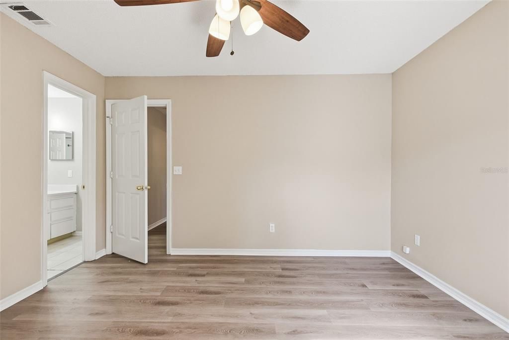 For Sale: $729,900 (5 beds, 0 baths, 2981 Square Feet)
