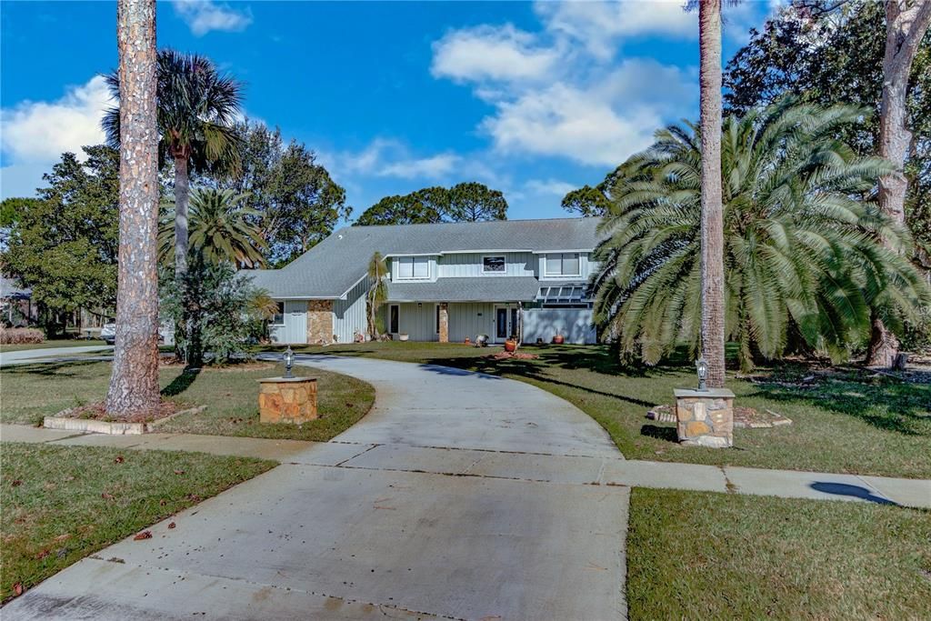 En Venta: $549,000 (6 camas, 3 baños, 3224 Pies cuadrados)