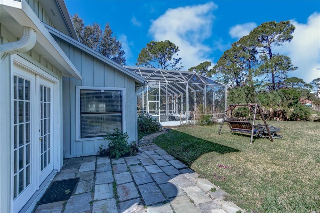 En Venta: $549,000 (6 camas, 3 baños, 3224 Pies cuadrados)