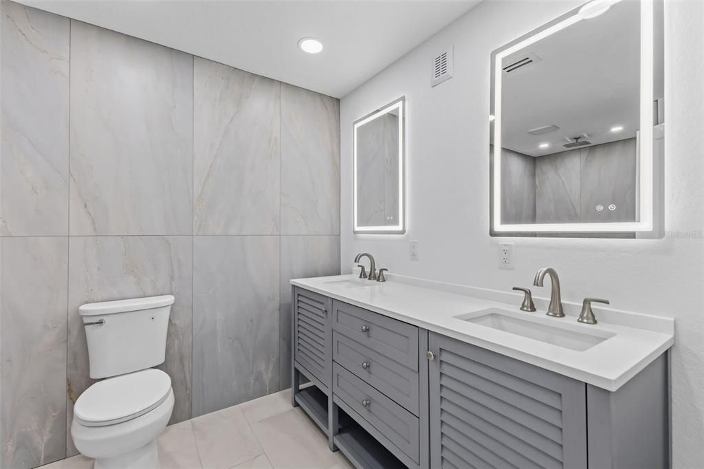 На продажу: $699,900 (4 спален, 2 ванн, 2078 Квадратных фут)