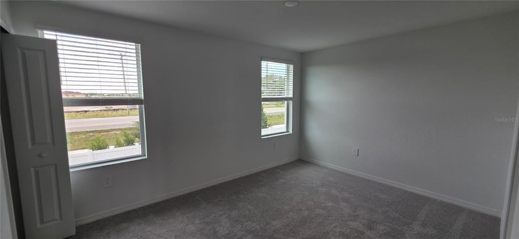 В аренду: $2,250 (3 спален, 2 ванн, 1414 Квадратных фут)