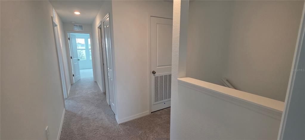 For Rent: $2,400 (3 beds, 2 baths, 1414 Square Feet)
