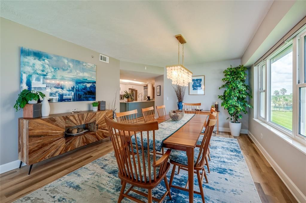 For Sale: $874,900 (3 beds, 3 baths, 2365 Square Feet)