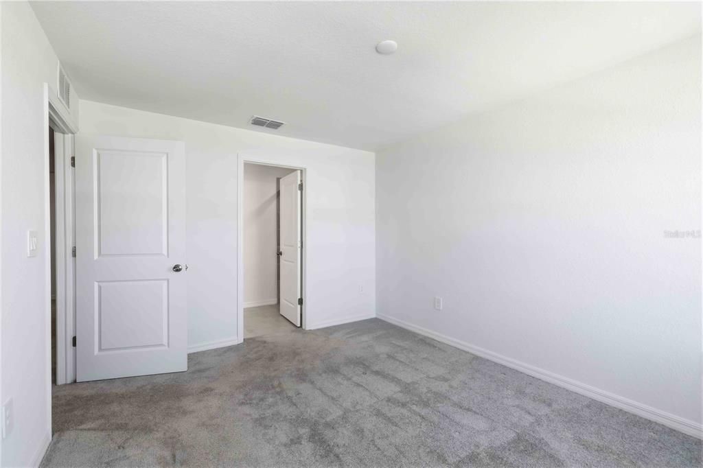 В аренду: $2,395 (3 спален, 2 ванн, 1405 Квадратных фут)