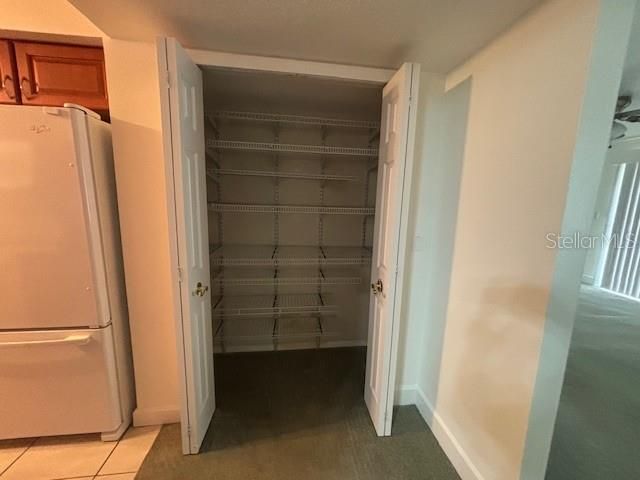 На продажу: $174,000 (3 спален, 2 ванн, 1416 Квадратных фут)
