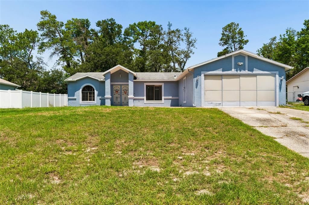 На продажу: $299,999 (3 спален, 2 ванн, 1407 Квадратных фут)