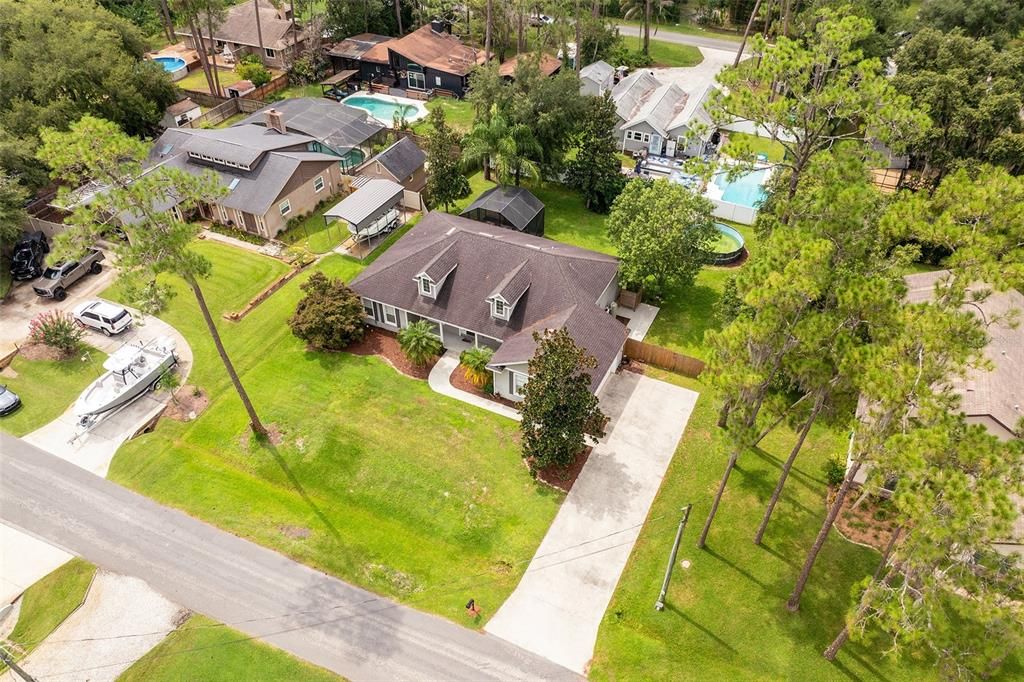 En Venta: $529,900 (4 camas, 2 baños, 2094 Pies cuadrados)