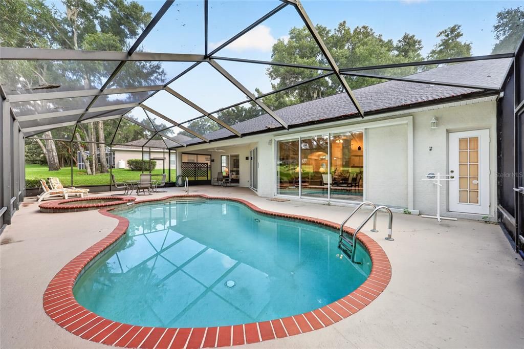 For Sale: $430,000 (3 beds, 2 baths, 2249 Square Feet)